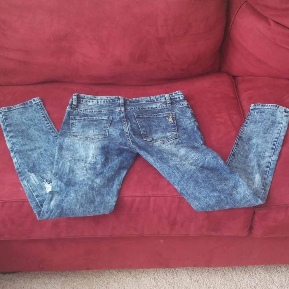 Jeans - Picture 3 of 3